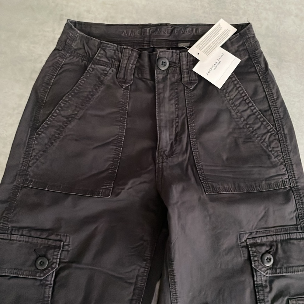 American Eagle Women’s Cargo Pants - Picture 10 of 16